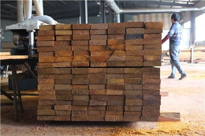 印尼菠蘿格工廠-印尼菠蘿格加工-印尼菠蘿格防腐木
